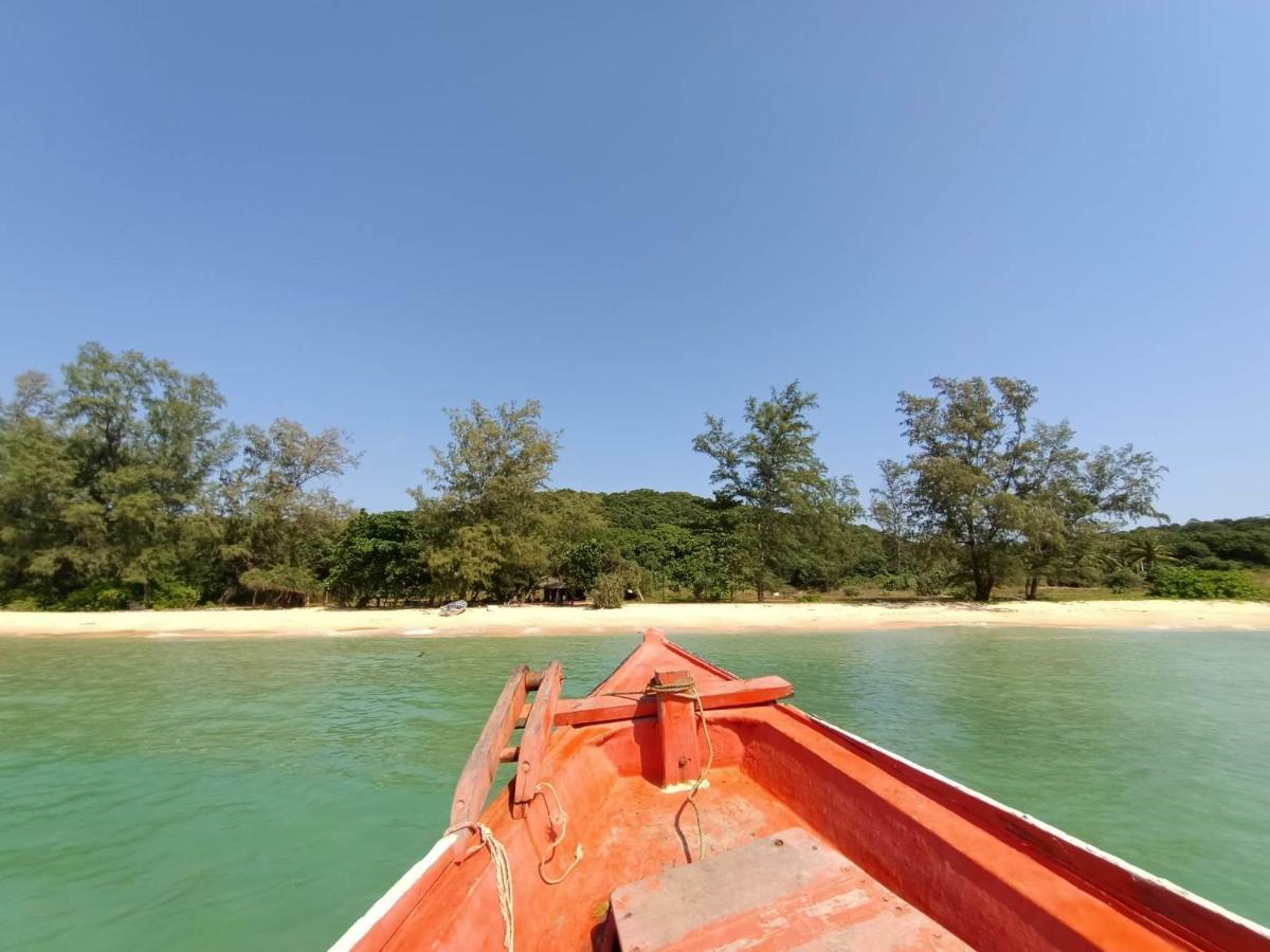 Sam'S Guesthouse M'Pai Bay Koh Rong Sanloem Dış mekan fotoğraf